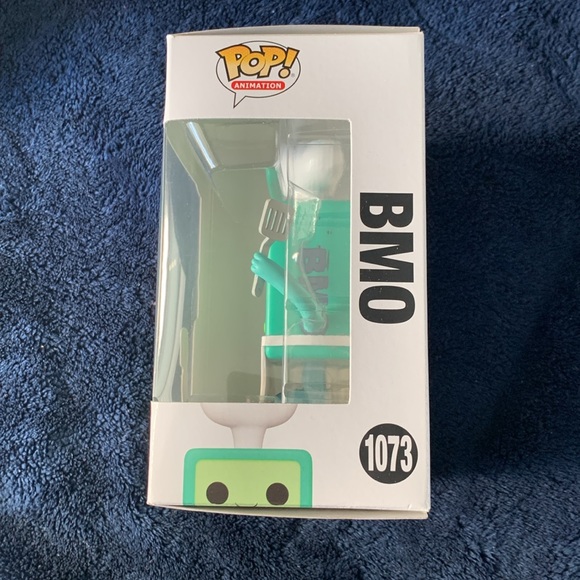 BMO “Kiss My Cook” Funko Pop - Picture 2 of 5